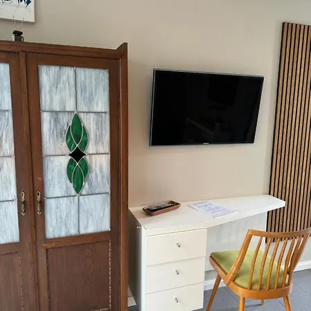 -apartment Am Luisenpark-perfekte Lage Im Gruenen Fuer Ihren Aufenthalt Apartament