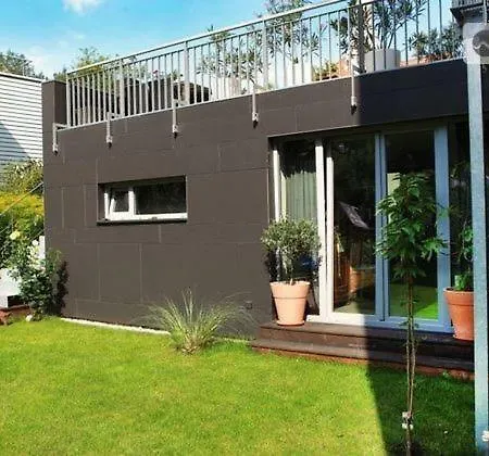 -apartment Am Luisenpark-perfekte Lage Im Gruenen Fuer Ihren Aufenthalt Erfurt